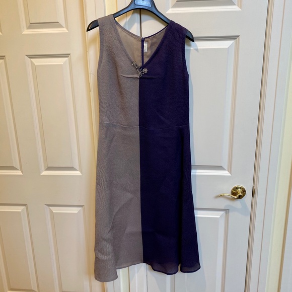 Vera Wang Dresses & Skirts - Vera Wang Gray and Purple Dress